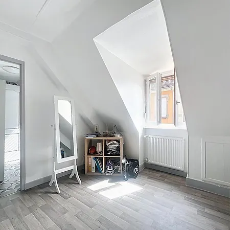 Апартаменты Des Abeilles 4p 80m2